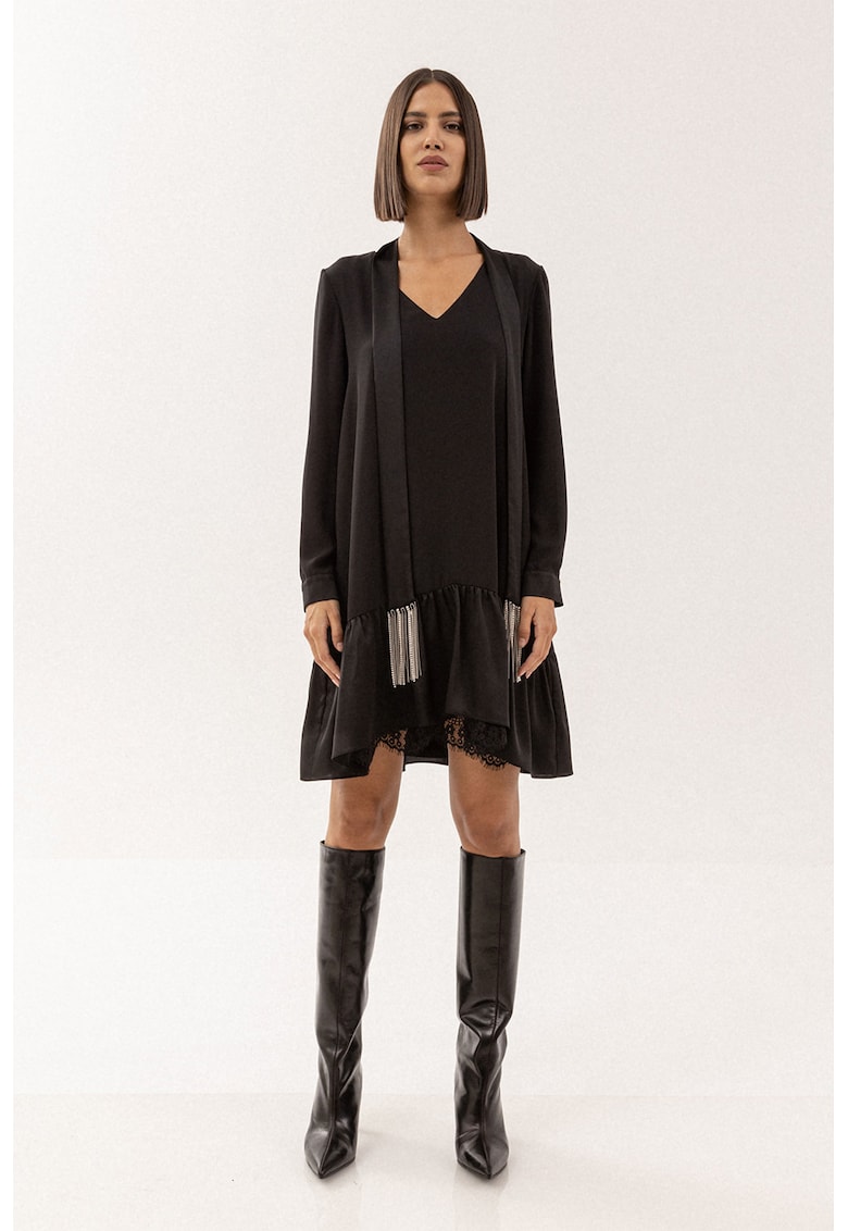 Rochie scurta cu croiala lejera si decolteu in V