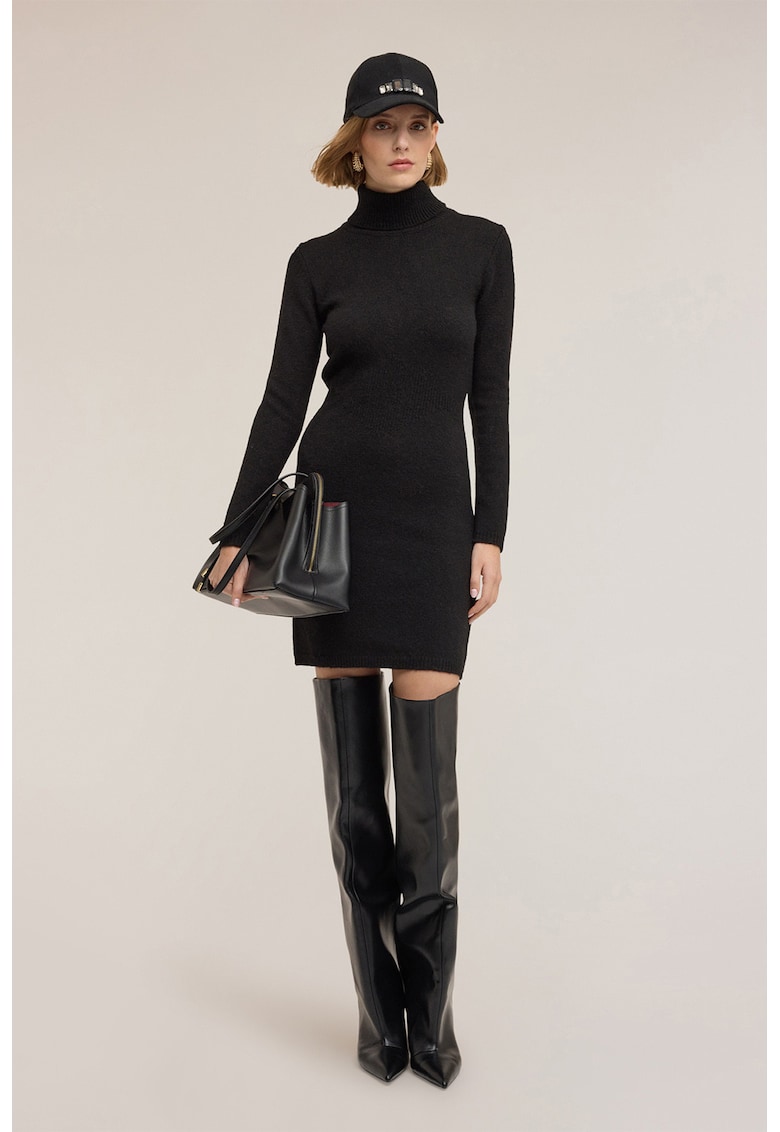 Rochie mini cambrata din amestec de lana cu guler inalt