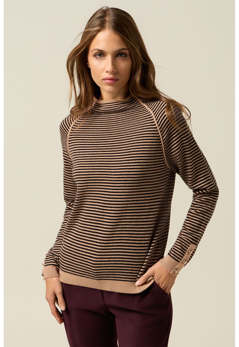 Pulover din amestec de lana cu guler scurt si model in dungi