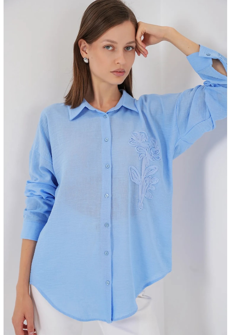Camasa dama brodata - albastra - textil - cu maneca lunga si inchidere cu nasturi