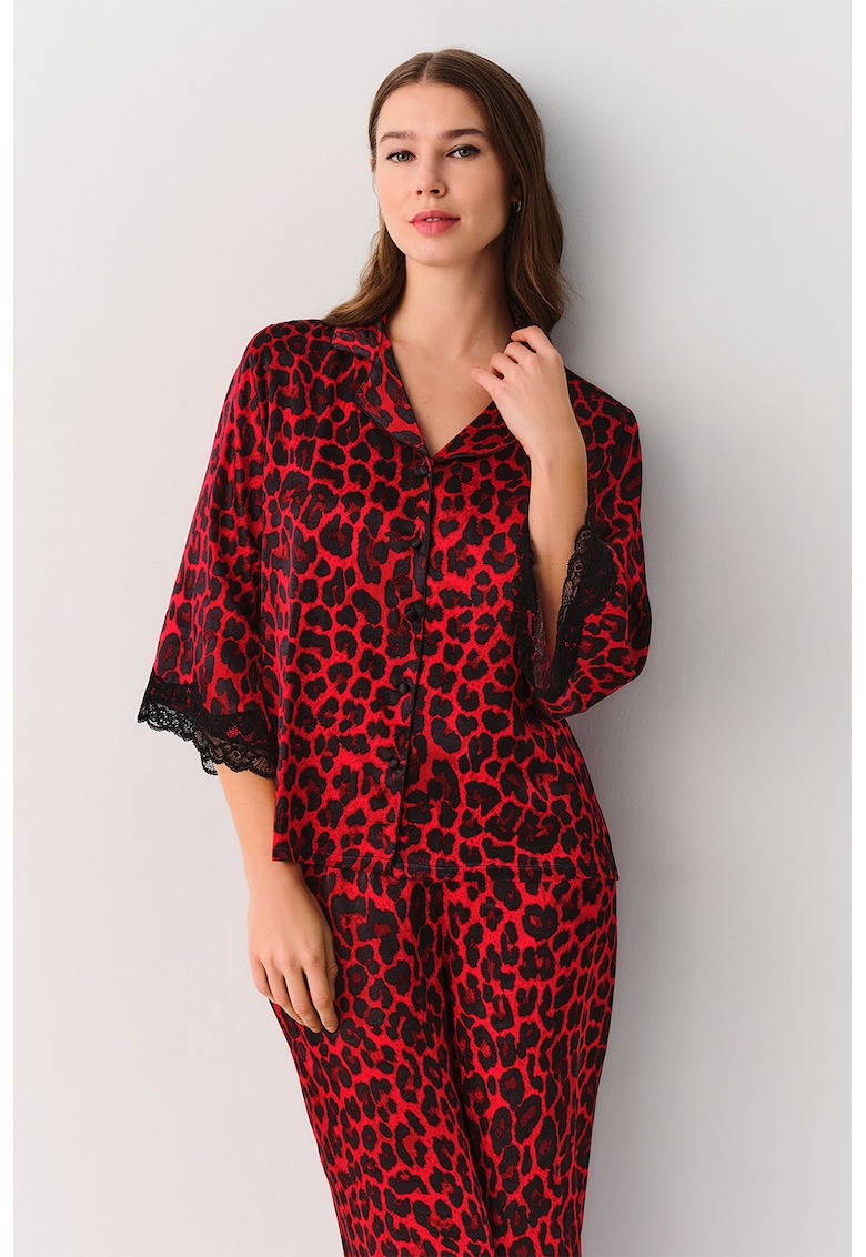 Pijama cu model animal print