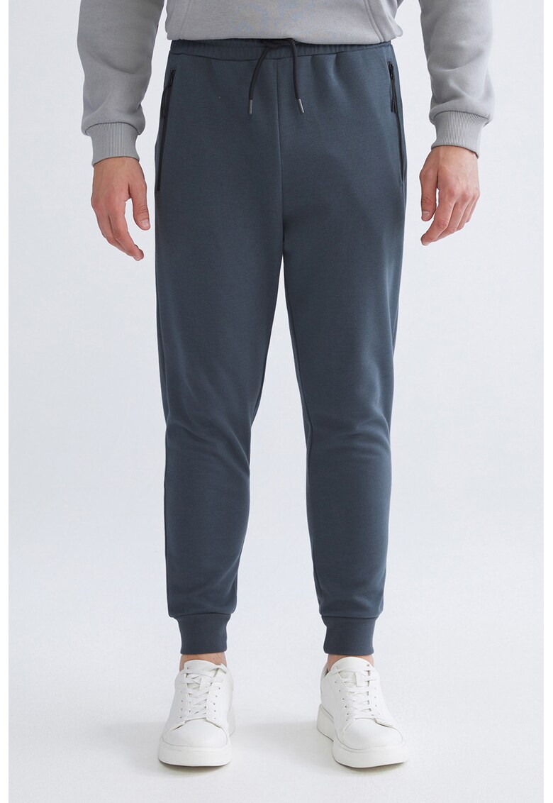 Pantaloni de trening slim fit