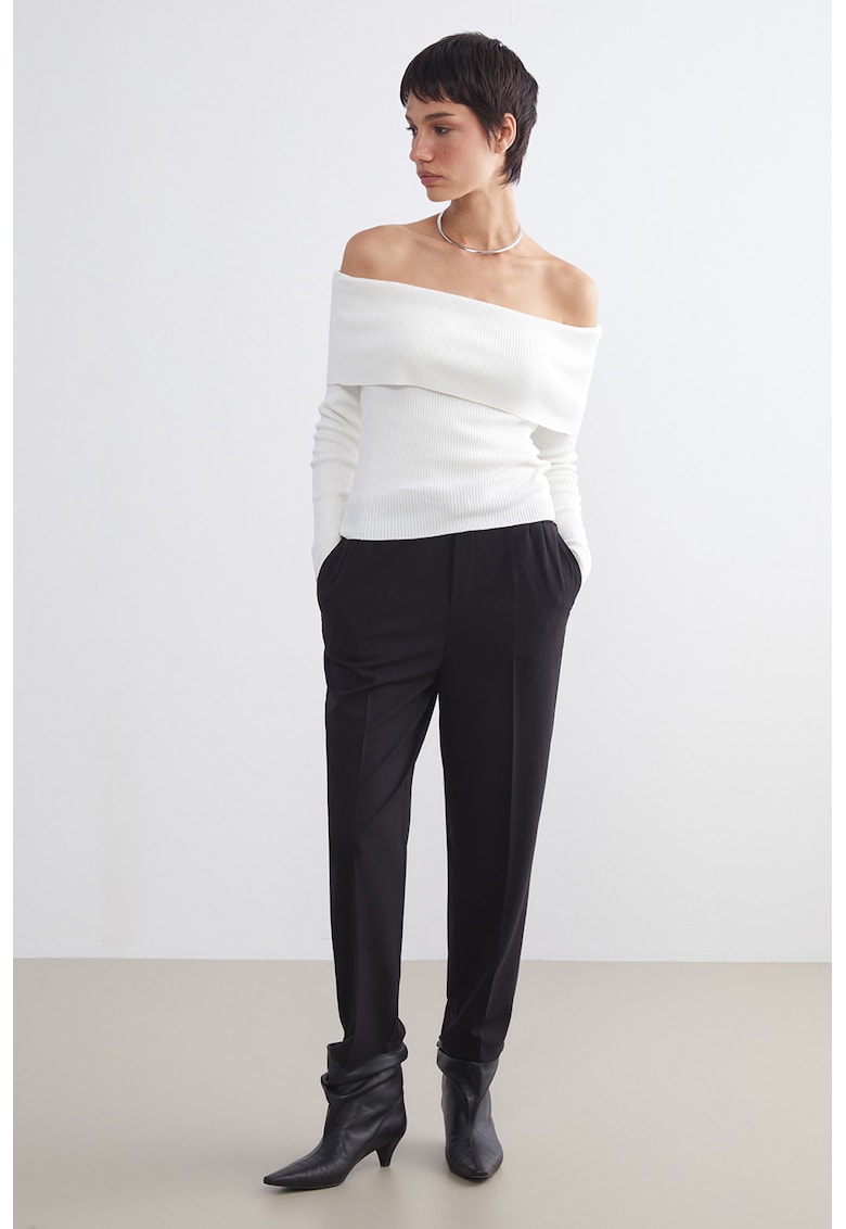 Pantaloni crop carrot fit