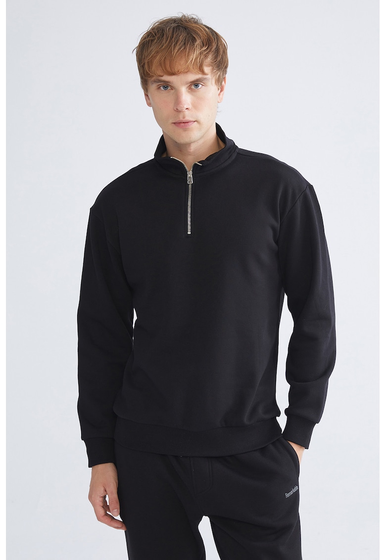 Bluza lejera de trening cu fermoar scurt