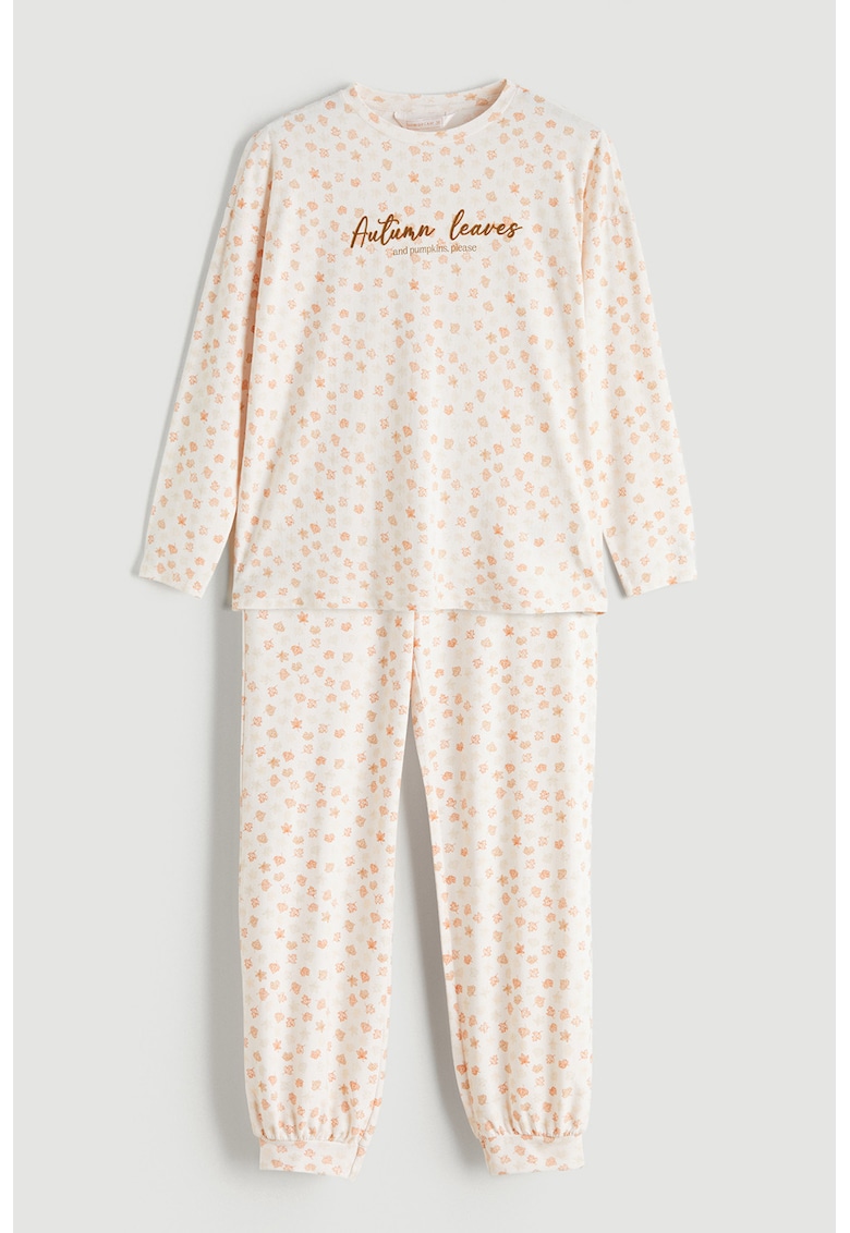 Pijama cu pantaloni lungi si imprimeu grafic si text