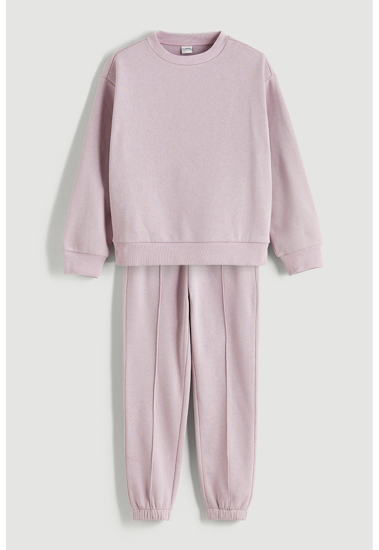 Trening cu model uni si talie elastica