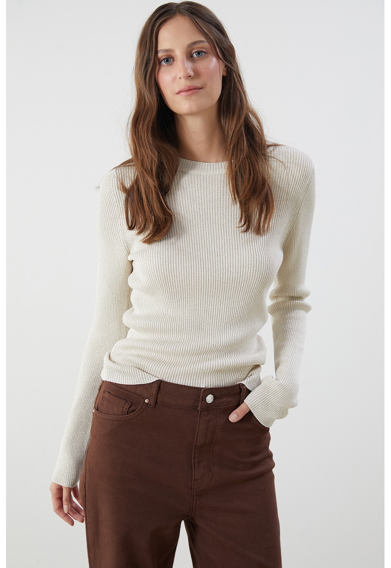 Pulover slim fit cu aspect stralucitor - Crem