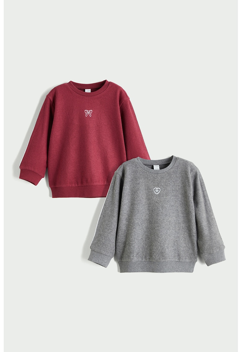 Set de pulovere cu segmente contrastante - 2 piese