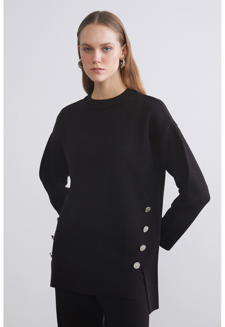 Pulover supradimensionat cu nasturi decorativi