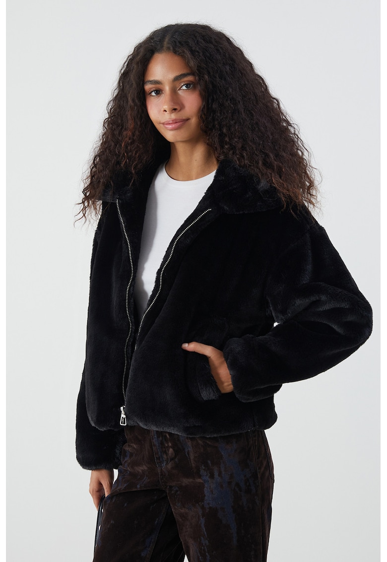 Haina pufoasa cu fermoar