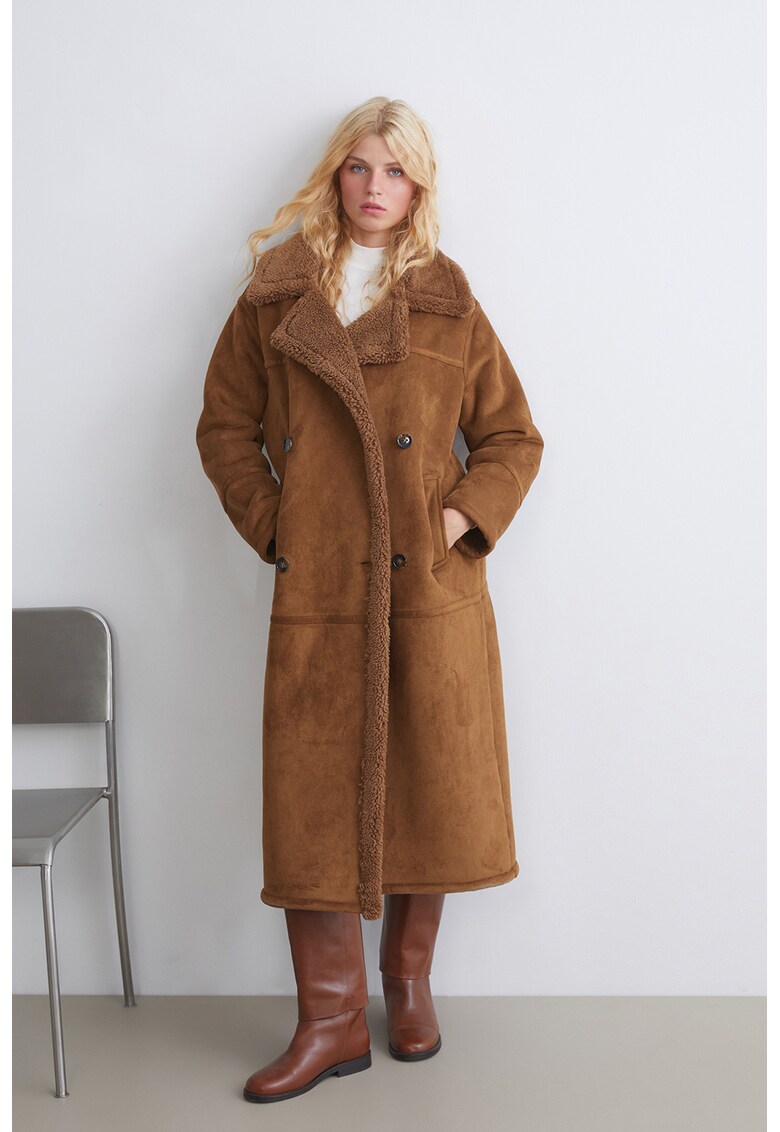 Haina lunga de piele ecologica cu captuseala teddy - Maro deschis
