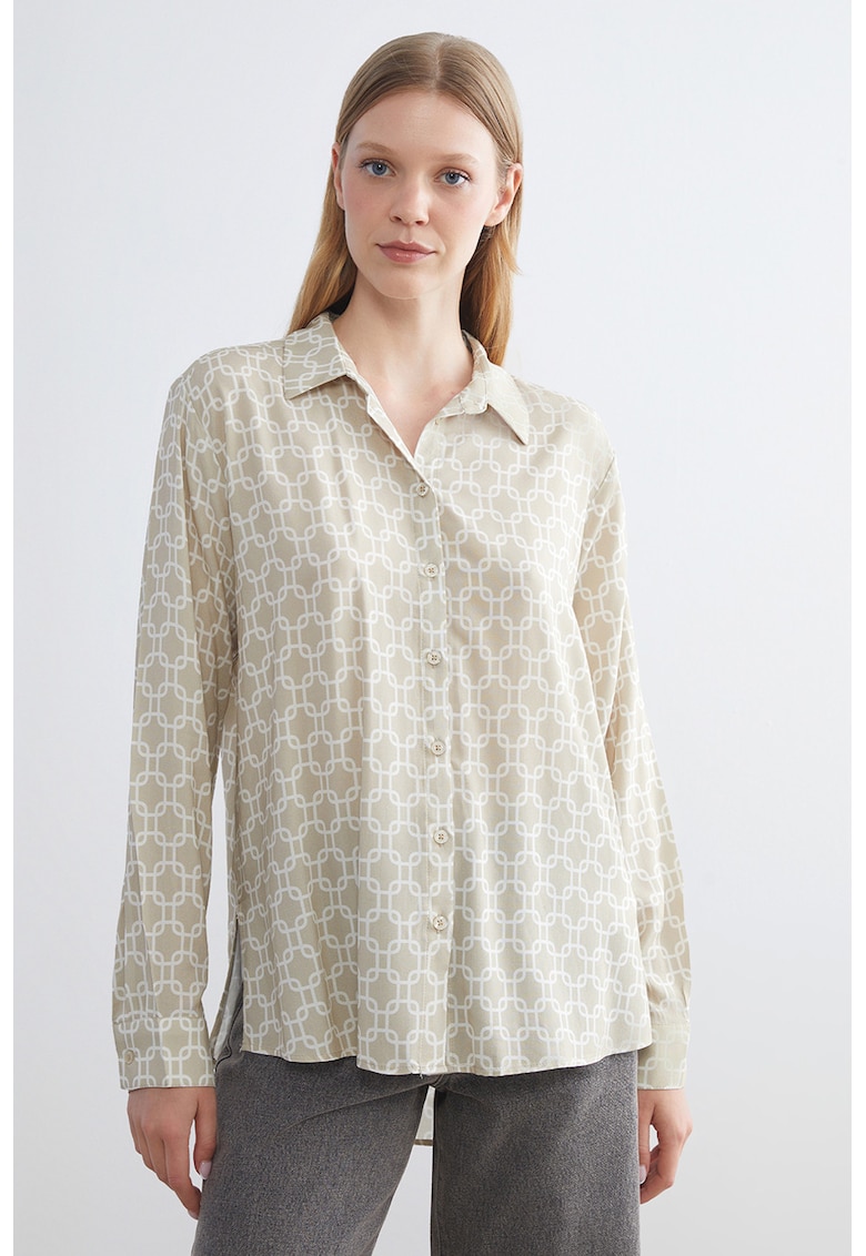 Camasa cu model geometric