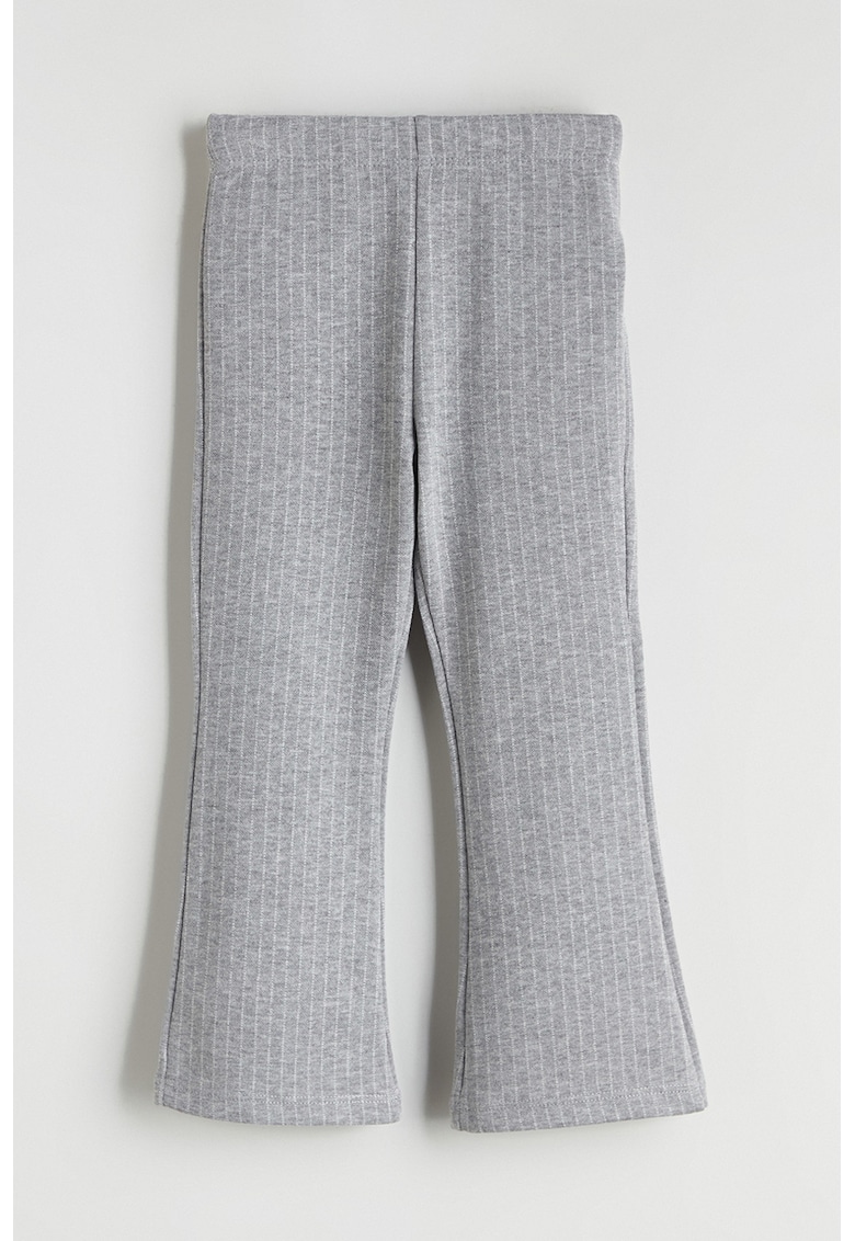 Pantaloni evazati si striati