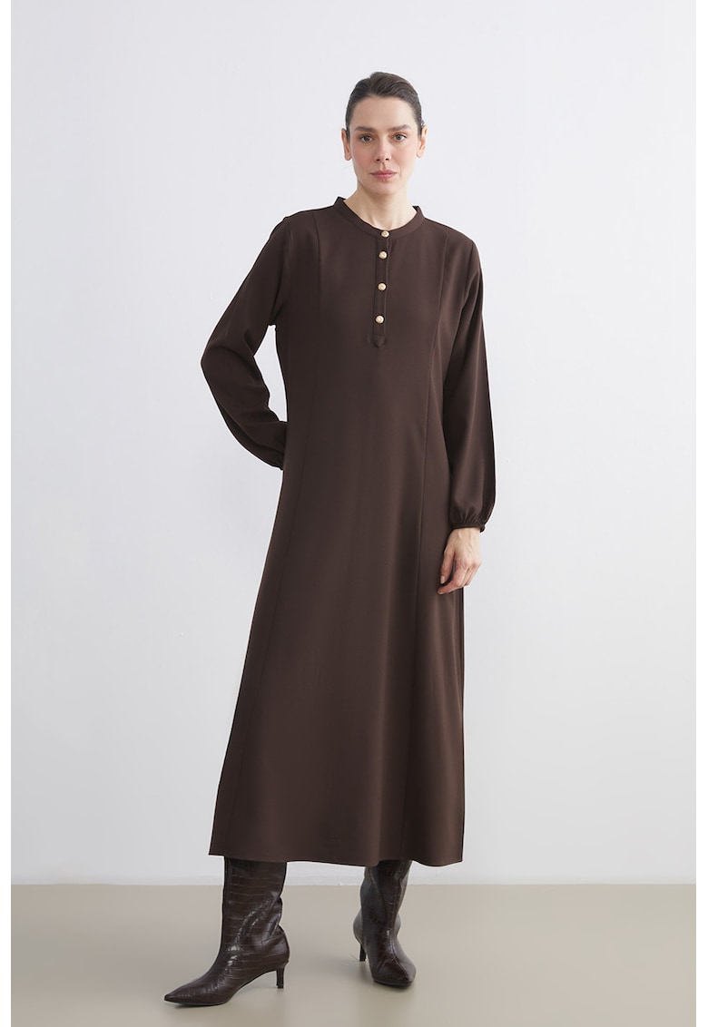 Rochie cu croiala in A si fenta cu nasturi