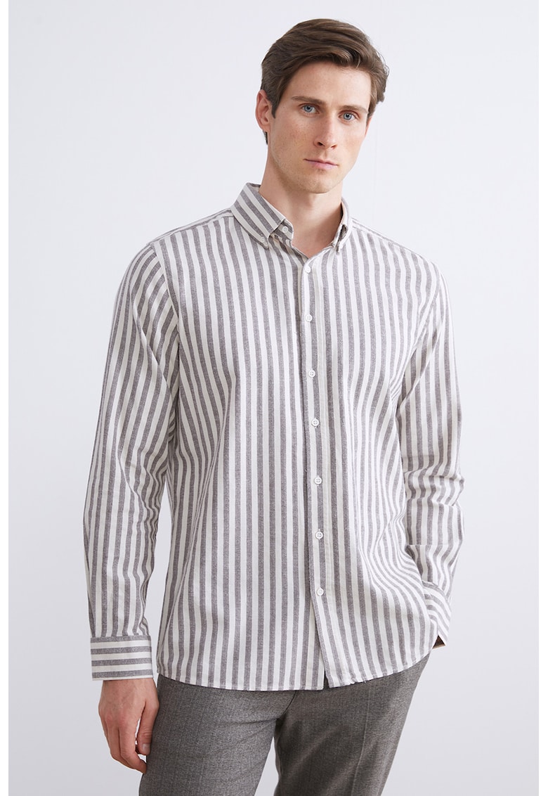 Camasa Oxford cu model in dungi