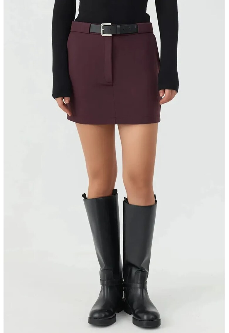 Fuste - mini fuste cu talie inalta - detalii arcuite - maro - textil