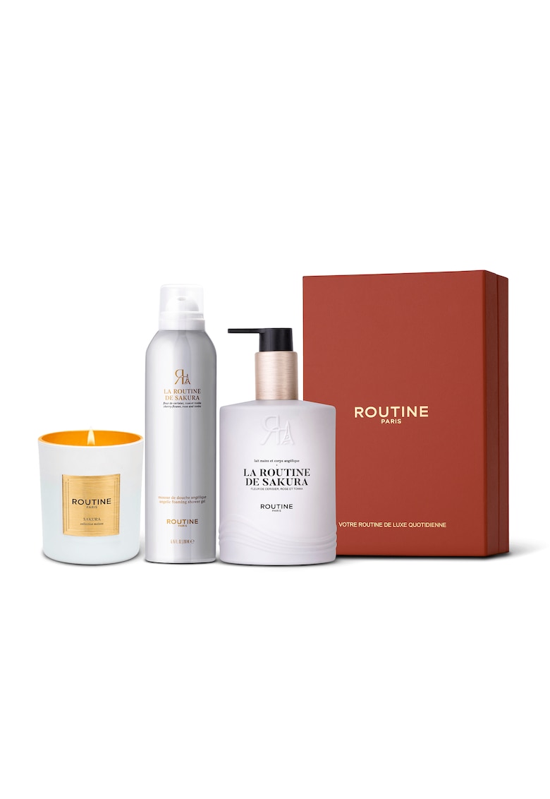 Set Cadou la Routine de Sakura - : Spuma de dus 200 ml + Lapte pentru maini si corp 300 ml + Lumanare clasica 165 g