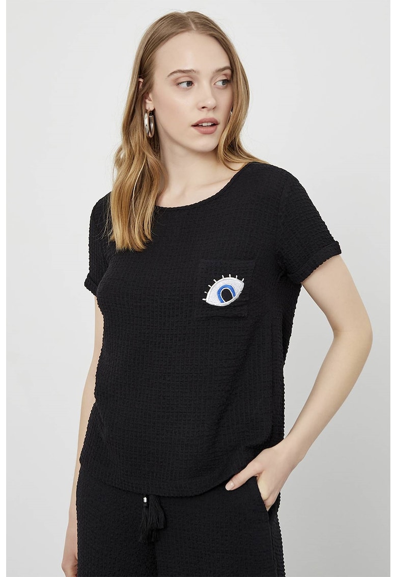 Bluza texturata cu buzunar pe piept