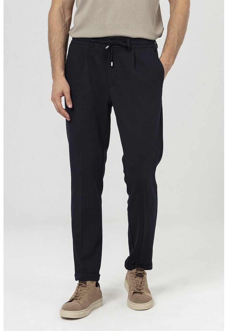 Pantaloni uni cu snur