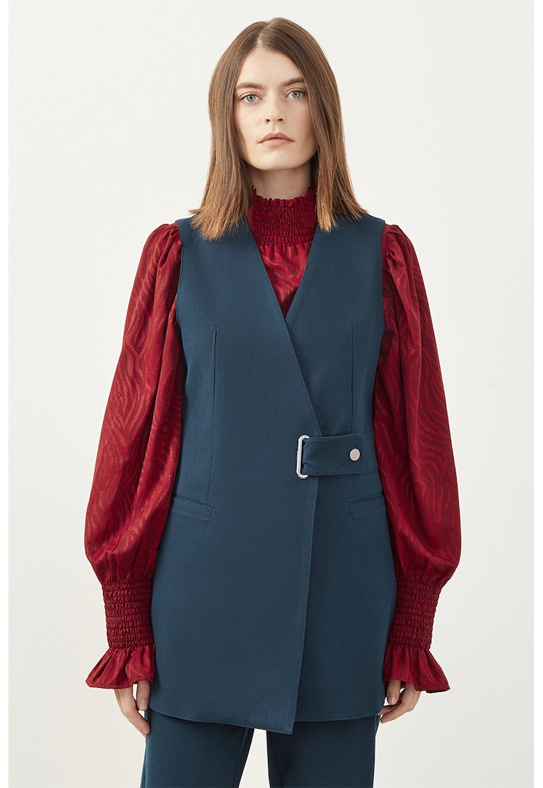 Vesta lunga cu model petrecut si buzunare