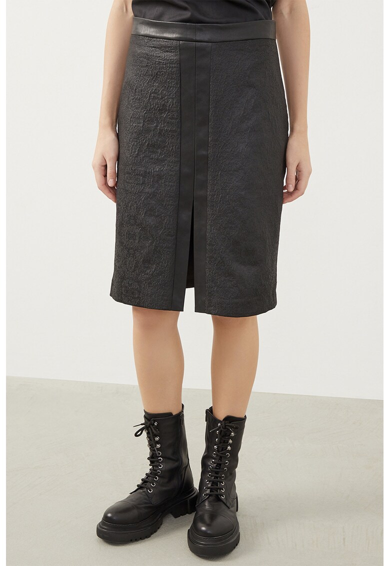 Fusta texturata cu slit frontal - Negru