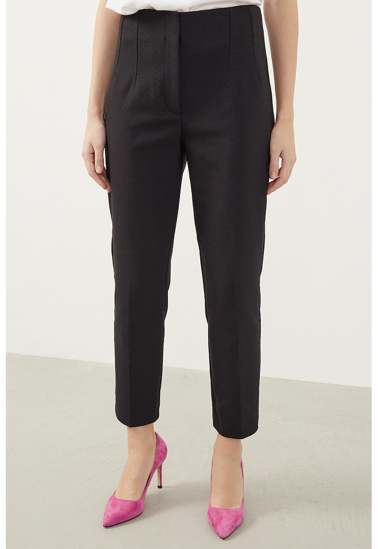 Pantaloni crop cu croiala slim-fit