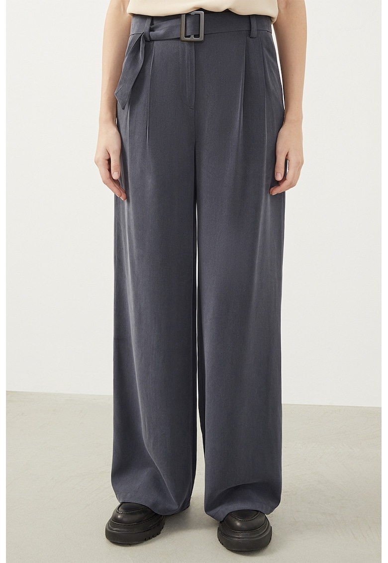 Pantaloni lejeri din amestec de lyocell cu curea