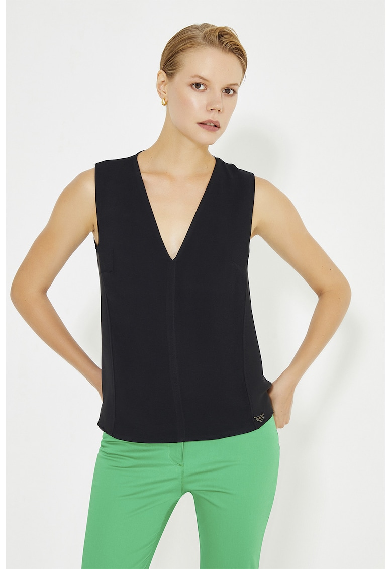 Bluza cu decolteu in V - fara maneci - Negru