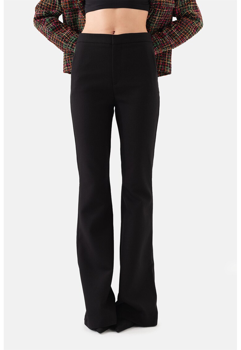 Pantaloni bootcut cu talie inalta