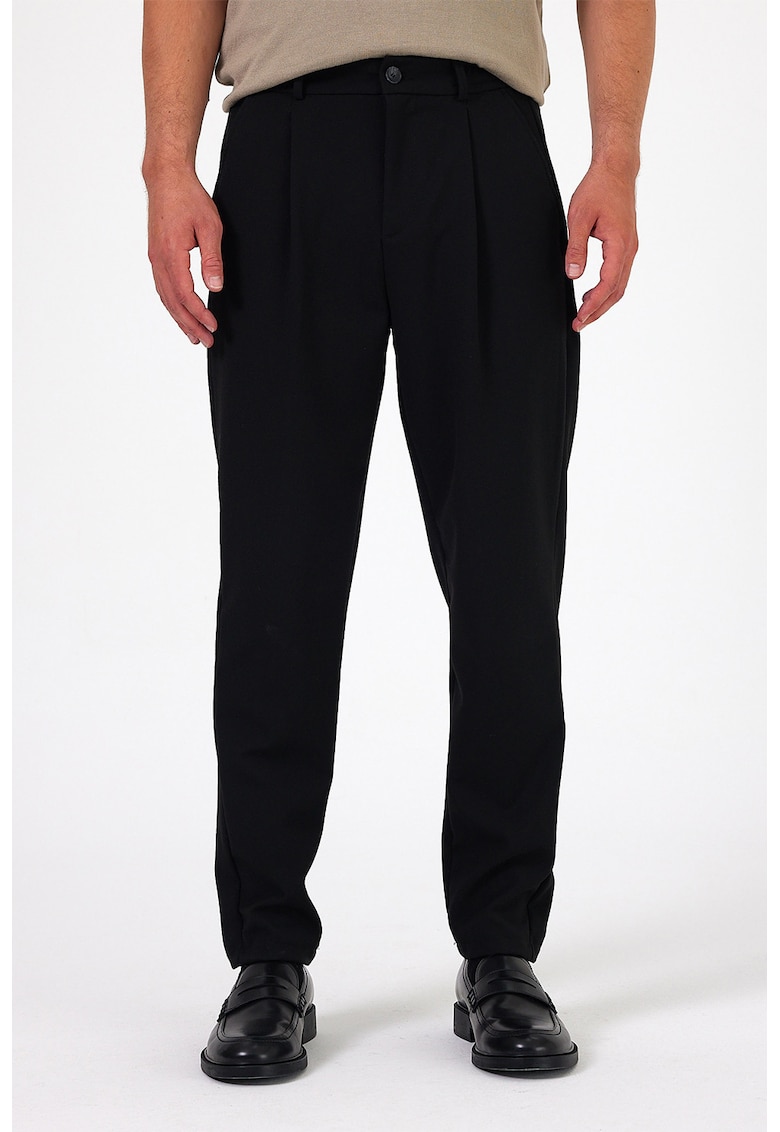 Pantaloni uni cu buzunare laterale - Negru
