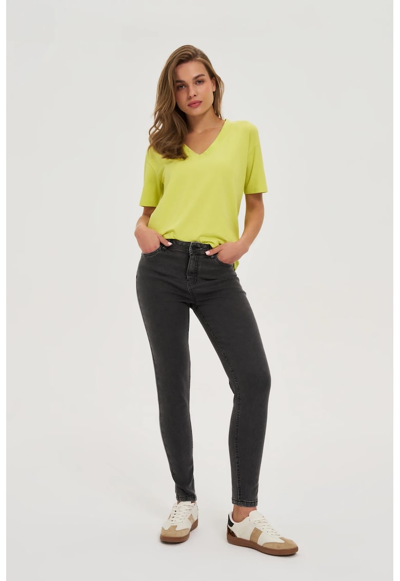 Tricou cu decolteu in V lime - Verde lime