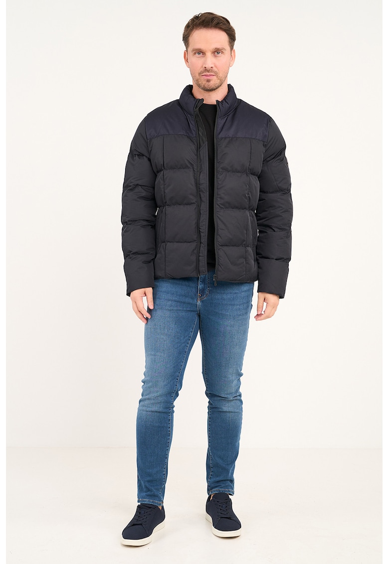 Jacheta cu guler scurt si fermoar