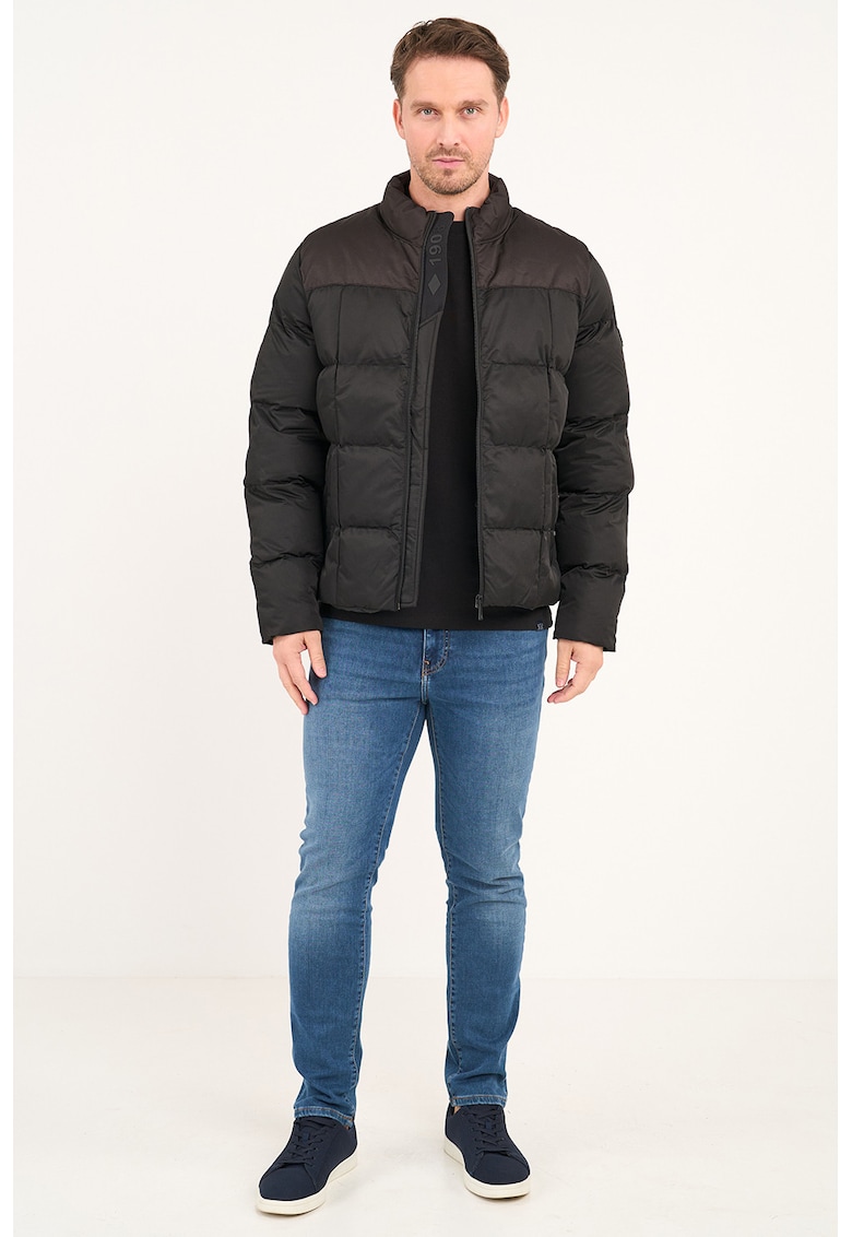 Jacheta cu guler scurt si fermoar