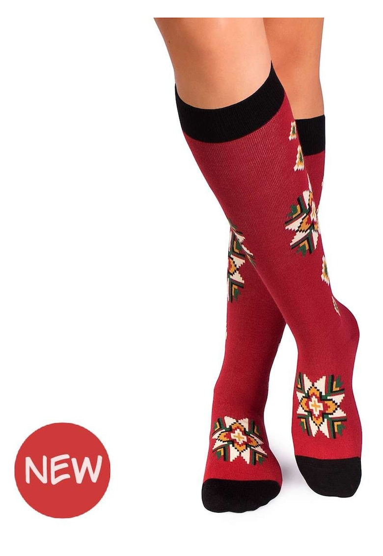 Sosete dama lungi 3/4 din bumbac cu motive traditionale romanesti Visiniu