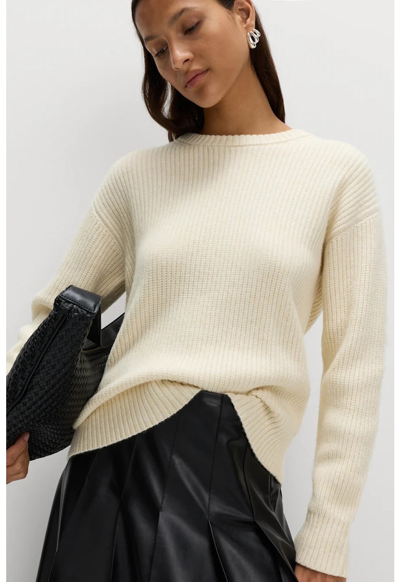 Pulover cu decolteu la baza gatului - Alb murdar