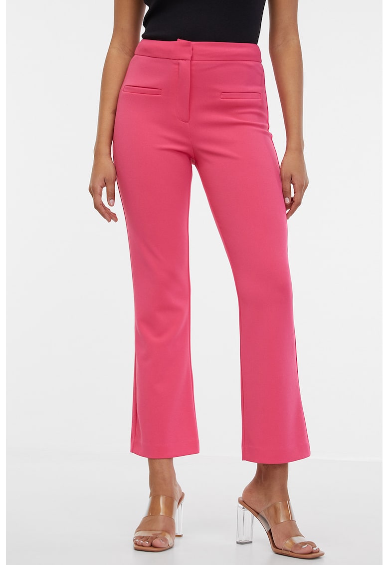 Pantaloni cu croiala kick flared
