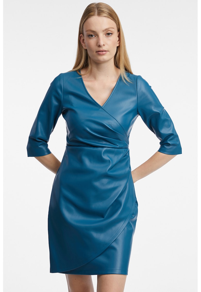 Rochie scurta cu model petrecut si decolteu in V