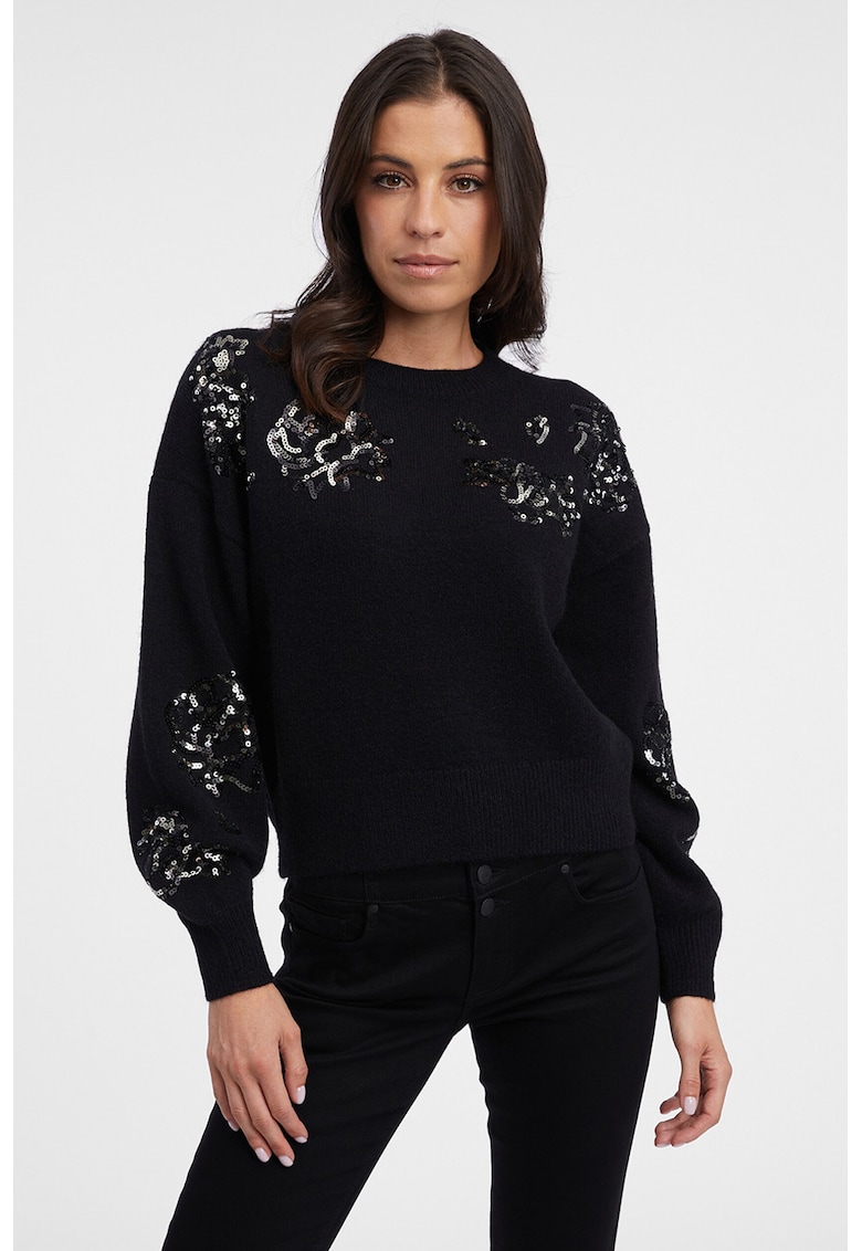 Pulover cu maneci bufante si aplicatii din paiete