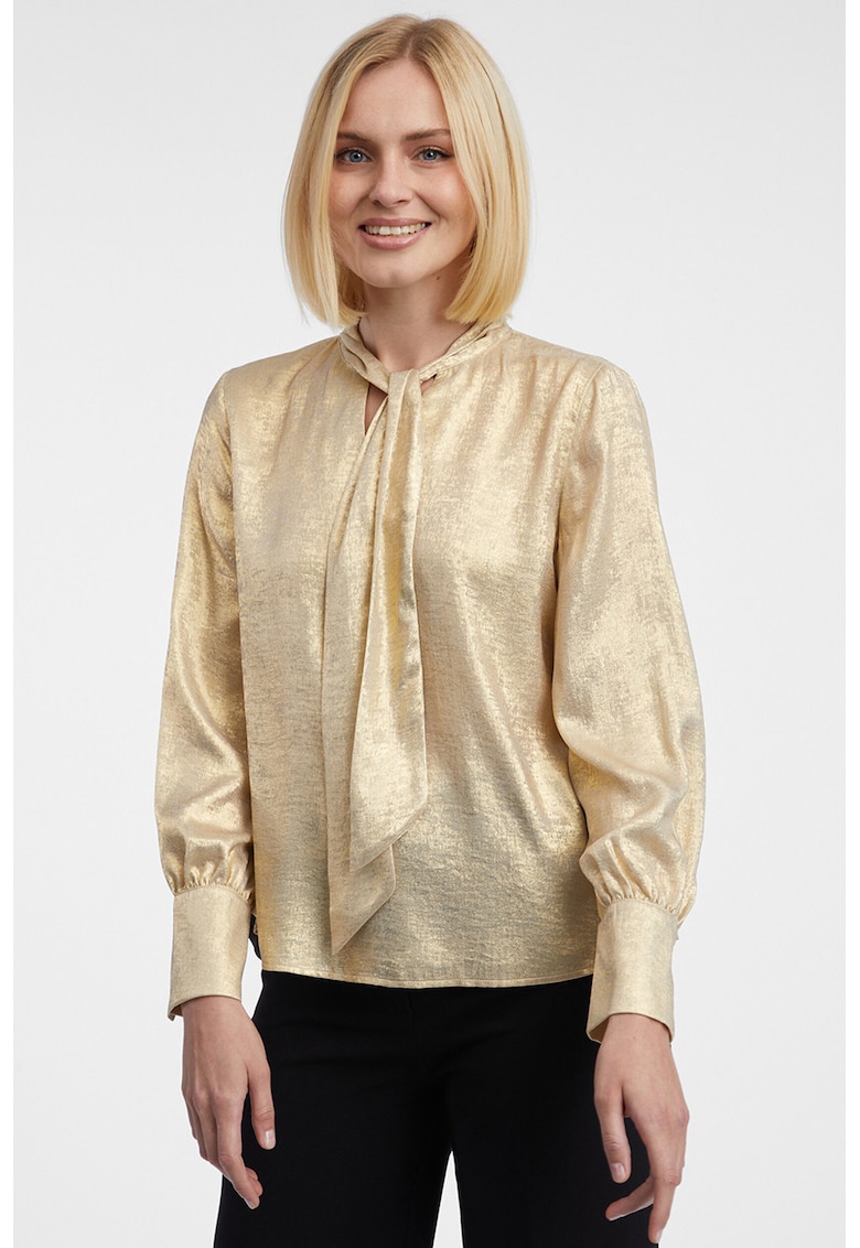 Bluza cu aspect stralucitor si funda din panglici