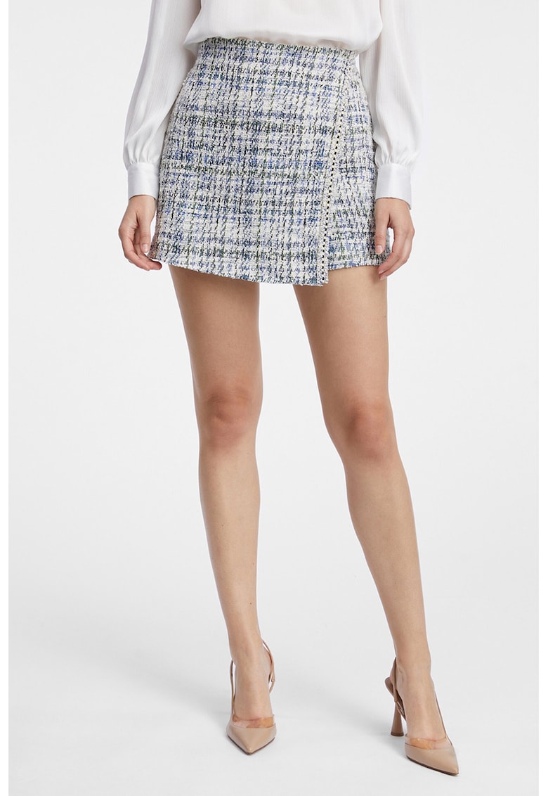Fusta mini cu model