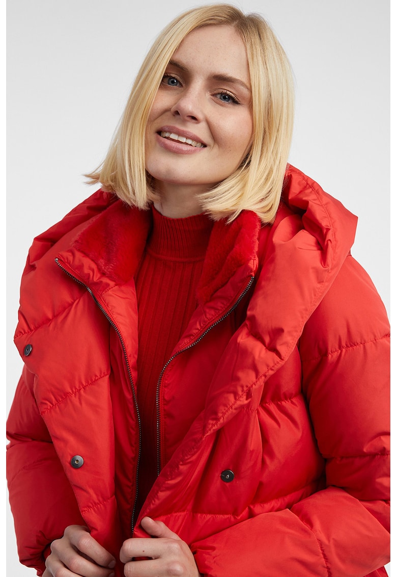 Geaca cu vatelina si umplutura de puf din pene cu guler inalt - Rosu
