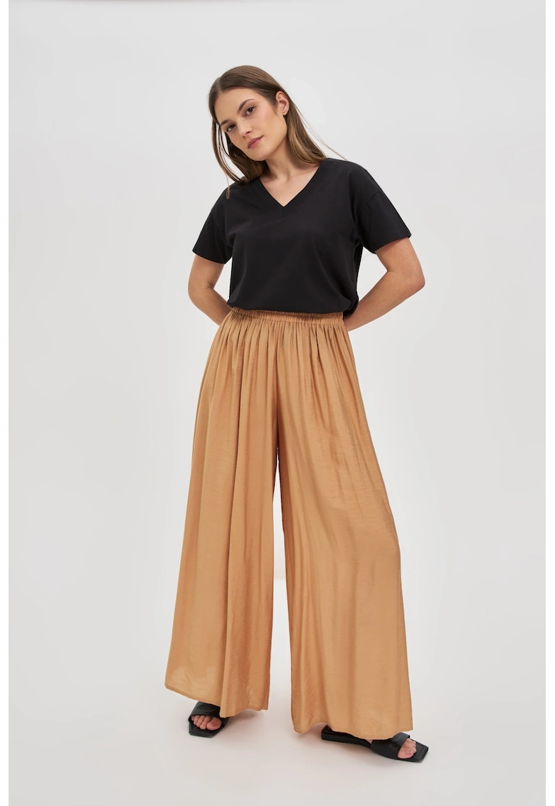 Pantaloni largi din viscoza bej - Bej