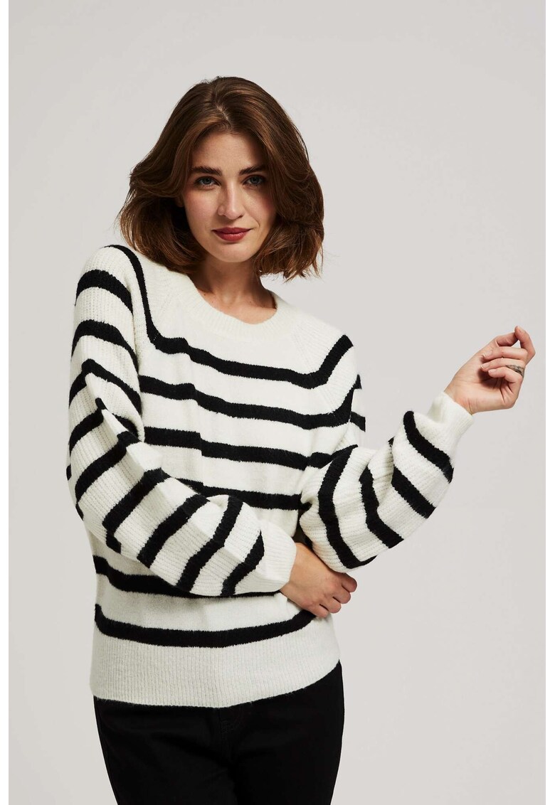 Pulover femei - dungi negre - maneci raglan - gat rotund - marime