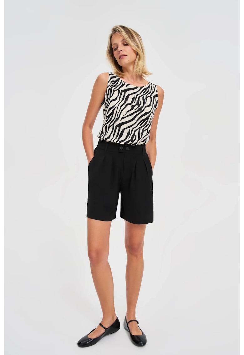 Sorturi Negre cu Buzunare