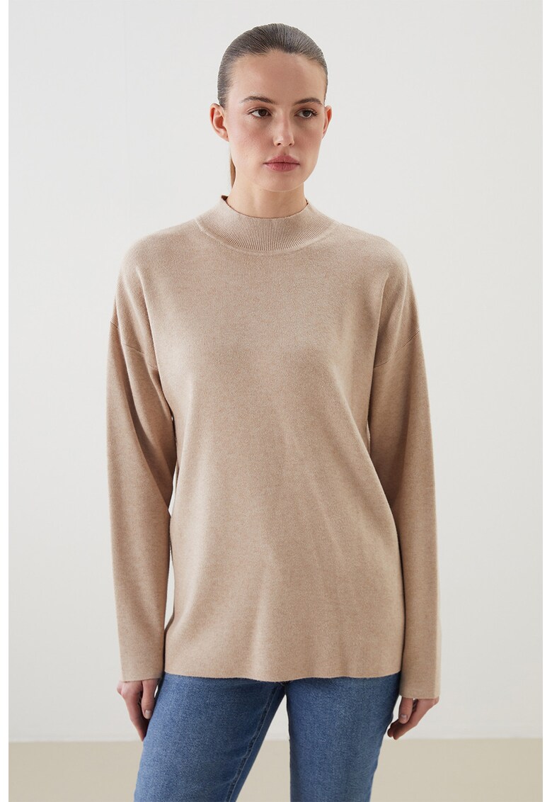 Pulover cu decolteu la baza gatului - Roz pastel