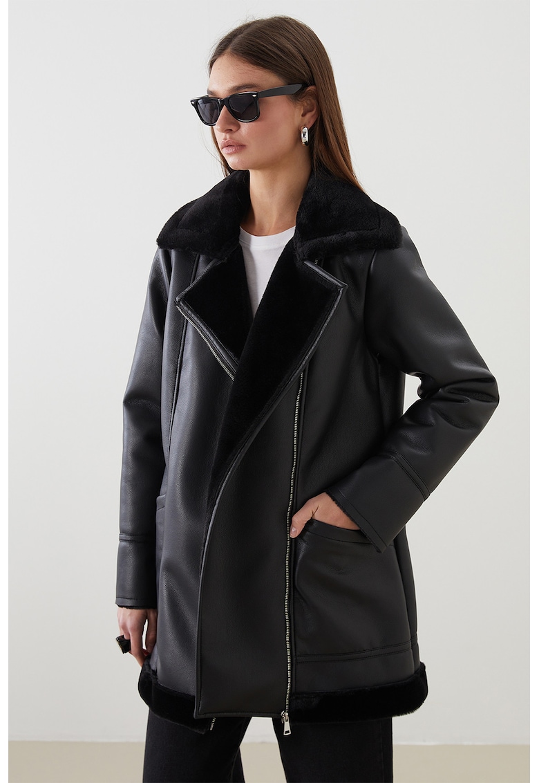 Jacheta cu fermoar si captuseala din material teddy - Negru