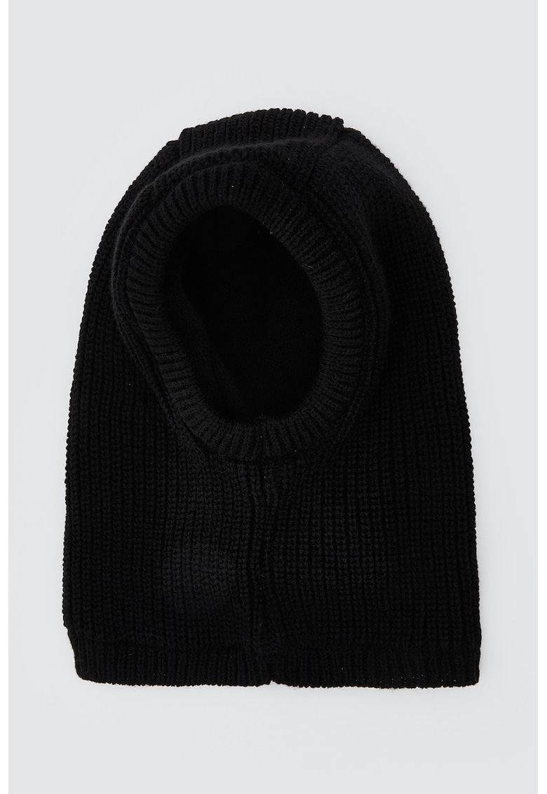 Caciula tip cagula cu striatii