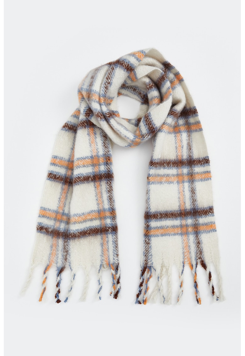 Fular in carouri cu franjuri