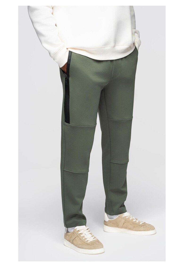 Pantaloni de trening cu picior drept si detalii elastice OM-PASK-0281 - Verde