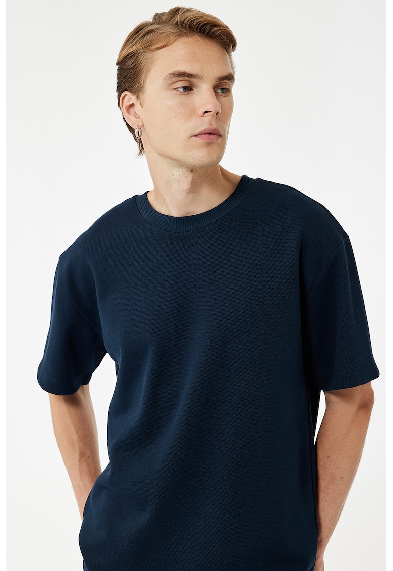 Tricou relaxed fit cu decolteu la baza gatului - Albastru ultramarin